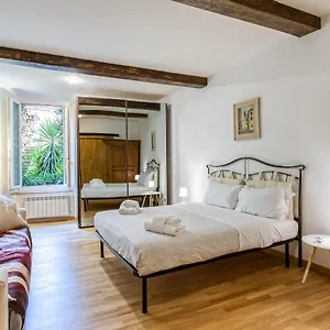 Deluxe - Campo Dei Fiori Apartment Rome