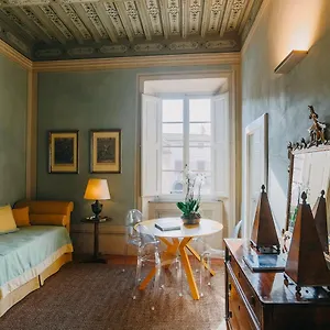 palazzo-feroci-residenza-depoca.it-tuscanyhotel.com/