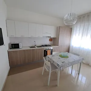 casa-ely.hotelinveneto.com/